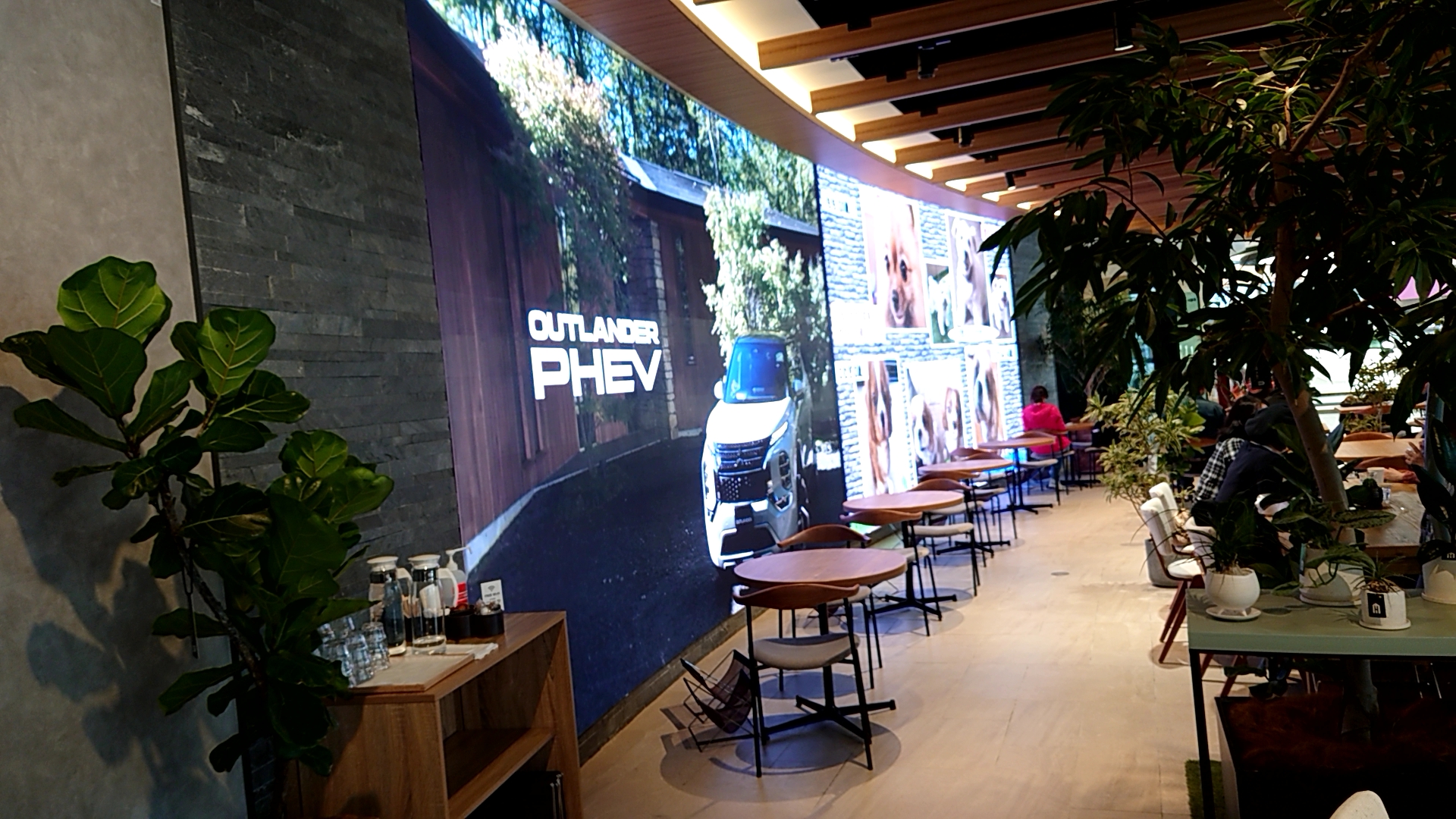 福岡 — ゴム製を用いた曲線特化の高精細モデル