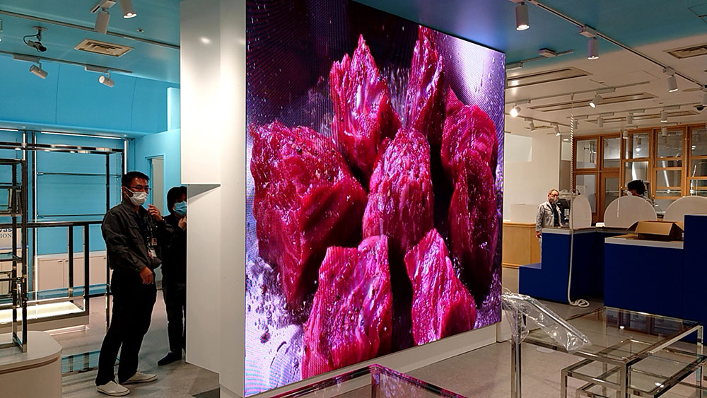 羽田空港内 — 屋内用標準モデル