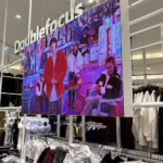 全国 商業施設内アパレル — 16:9比率高精細GOB（約30店舗）